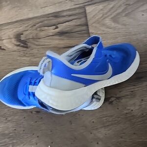 Nike revolution toddler